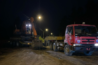 Equipo técnico y operativo del MTOP presta su apoyo en la contención, gestión y mitigación del derrame de petróleo.