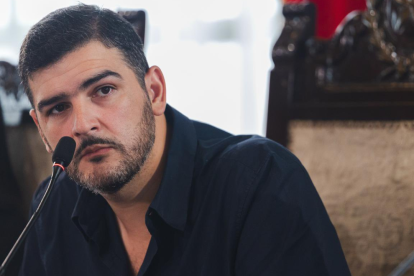 Aquiles Álvarez, alcalde de Guayaquil, ha compartido respuestas favorables al mensaje en el que enfrenta a José Julio Neira.