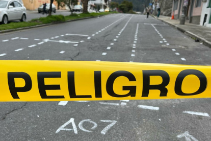 El cierre en el lado occidental de la av. Mariscal Sucre será total, para construir la primera fase del intercambiador en la av. Mariana de Jesús.