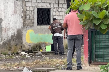 El hecho violento se registró al interior de este callejón, en el barrio 6 de Diciembre, ubicado al noreste de El Coca.
