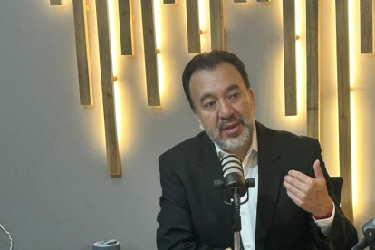 Muñoz reaccionó a la disposición del TCE, que ordena entregar los formularios para la revocatoria de su mandato.