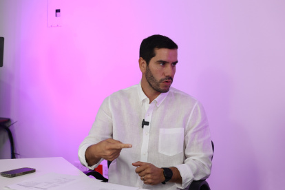 Acciones. El ministro de Transporte y Obras Públicas, Roberto Luque, comenta que cuentan con los recursos para atender la emergencia vial.