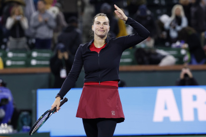 Aryna Sabalenka celebra tras vencer en semfinales a Madison Keys y meterse a la final.