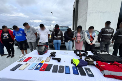 En el sur de Quito, Policía detuvo a siete personas, de 20 a 41 años.