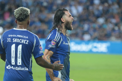 Facundo Castelli volvió a anotar casi después de un año inactivo por lesión. Fue en el partido contra Liga de Quito en el Capwell