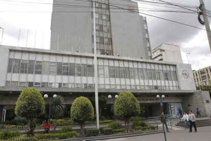 El uso de las reservas internacionales del Banco Central del Ecuador preocupa.