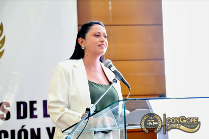 La prefecta de Pichincha, la correísta Paola Pabón.