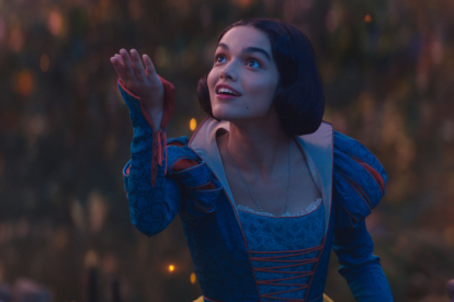 Rachel Zegler como BlancaNieves en el nuevo Life Action de Disney uq ellega a los cines de Ecuador este 20 de marzo de 2025.