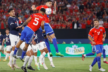 Chile y Paraguay se enfrentan en la fecha 13 de las eliminatorias sudamericanas
