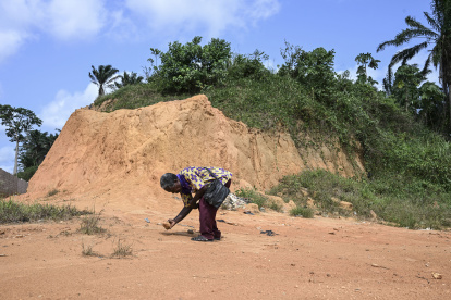 Antes de este descubrimiento, los rastros del Homo sapiens —nuestra especie que surgió hace 300.000 años— se remontaban en este tipo de entorno a unos 45.000 años en Asia y Oceanía
