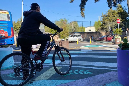 La propuesta busca acercar los servicios esenciales a la gente.