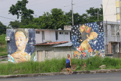Al menos 110 familias abandonaron sus hogares de Socio Vivienda tras la matanza que dejó 22 muertos.
