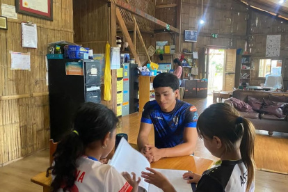 ONG. La Fundación A Mano Manaba trabaja a favor de la educación en sectores vulnerables de Manabí.