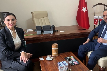 Verónica Abad se encuentra en Turquía, después de que Daniel Noboa le ordenara viajar a ese país como asesora de negocios en la Embajada de Ecuador en Ankara.