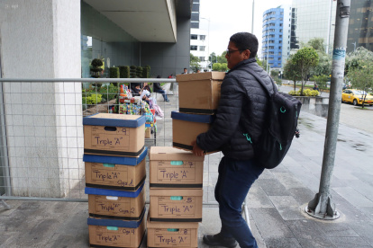 A cada convocatoria fallida de Triple A, los funcionarios deben trasladar el expediente de investigación.