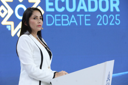 La candidata correísta, Luisa González.