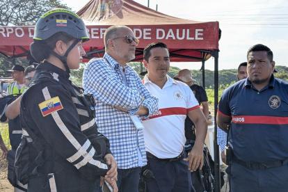 El director de la CTE, Hugo Quintana, recorrió el lugar del colapso.