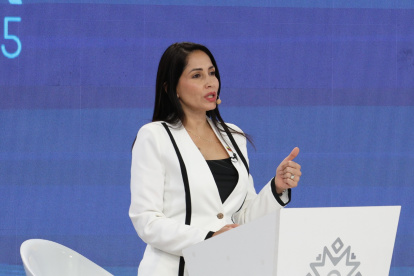 Luisa González habló del tema Venezuela en el Debate 2025.
