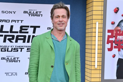 Brad Pitt entregó viviendas a los damnificados del huracán Katrina.