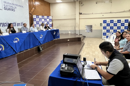 Guayas. En la delegación provincial del Consejo Nacional Electoral se proclamaron los resultados de definitivos y la asignación de los escaños de los asambleístas.