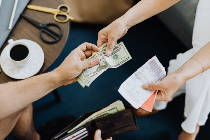 Cada vez más contribuyentes en Ecuador optan por negociar sus notas de crédito para obtener liquidez.