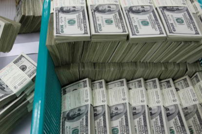 La desdolarización, un tema puesto en la mesa del debate.