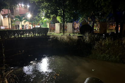 Urbanizaciones inundadas.