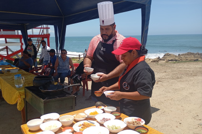 Laura Ramírez, forma parte de un grupo de emprendedoras de la comuna Engabao.