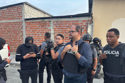 John Reimberg, ministro del Interior, indicó que es vital combatir el crimen organizado desde las cárceles.