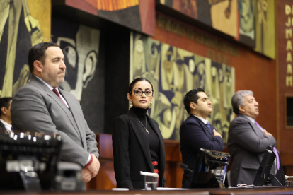 La Asamblea Nacional es presidida por la correísta Viviana Veloz.