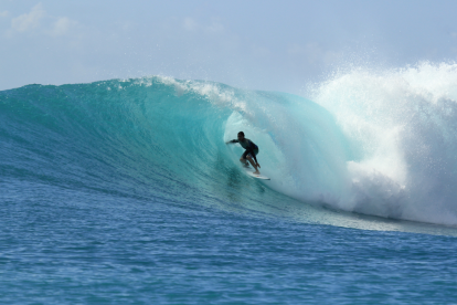 El oleaje fuerte que se espera entre el 28 y el 31 de marzo puede generar riesgos en las playas de Ecuador, con olas más grandes que las habituales.
