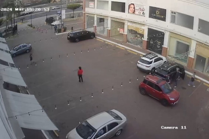 Video. El lunes 31 de marzo se viralizaron unas tomas previo al asesinato de Jimmy Ruiz, quien era asesor de Augusto Verduga, en el Consejo de Participación Ciudadana y Control Social.