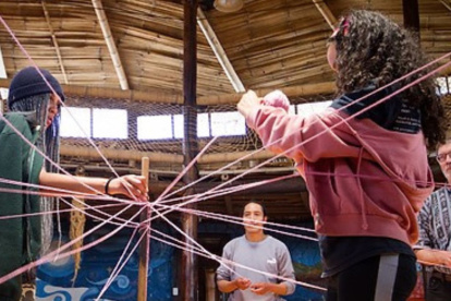 ONG. Trabaja con comunidades vulnerables educación ambiental.