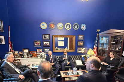Los ministros se reunieron con un congresista republicano de Estados Unidos.