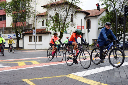 El recorrido del Paseo Dominical va desde el parque de Los Recuerdos, en el norte, hasta el parque de Las Cuadras, en el sur.