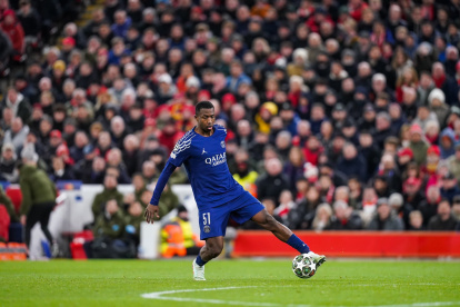 William Pacho es una de las estrellas de PSG.