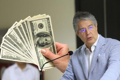 Guillermo Lasso presentó el programa de becas para maestrías.