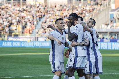 Inter de Milán visita a Bayern Múnich en la Champions League 2024-25.