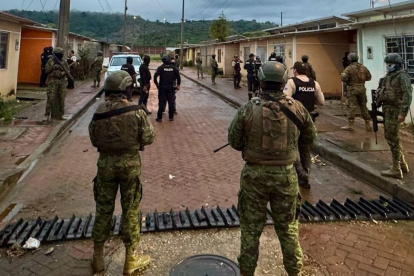 Desde inicios de 2023, las Fuerzas Armadas y Policía Nacional realizan patrullajes conjuntos en las zonas más violentas del Ecuador.