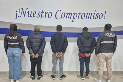 Uno de los detenidos es un adolescente y otro tiene antecedentes penales.