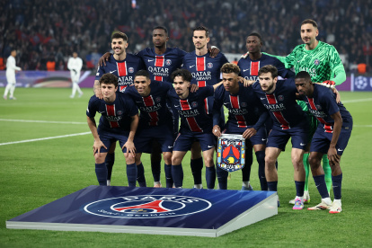 Equipos titular de París Saint-Germain para recibir a Aston Villa en Champions League