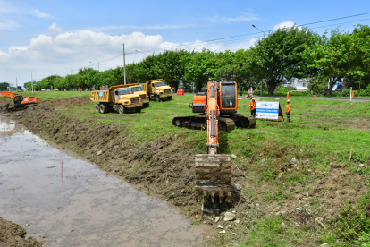 En enero pasado comenzaron los trabajos para construir los tramos 4 y 5 de las vías de acceso al Quinto Puente.