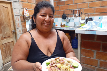 Elpicante de pecado se prepara dcon pecado salado y reemplaza a la fanesca en los hogares que no la pueden preparar.