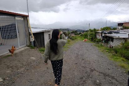 Calles sin asfalto: Durante la temporada de lluvias, las calles del barrio San Francisco de Colinas Lojanas se vuelven intransitables.