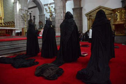 El Arrastre de Caudas llegó a nuevo mundo en el siglo dieciséis y se han mantenido anualmente.
