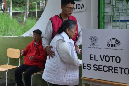 En Quito, la jornada electoral se ha desarrollado con agilidad.