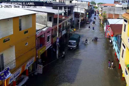 Así permanecen algunas zonas de Daule tras el desbordamiento del río Pula, este 13 de abril.