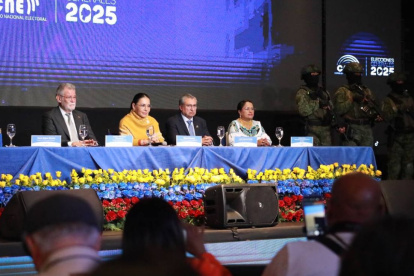 CNE proclamará resultados oficiales cuando se complete el conteo de votos.