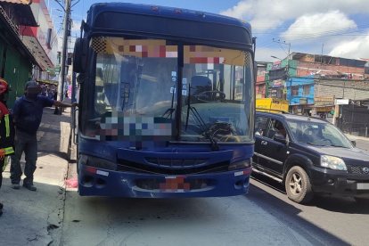 El bus circulaba a por la av. Pedro Vicente Maldonado y Leonidas Dubles.