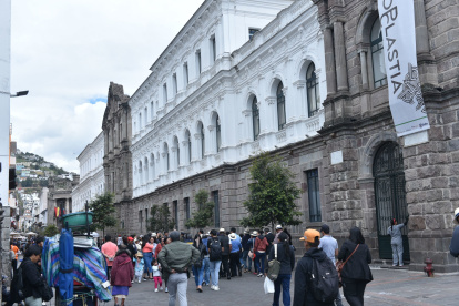 La asambleísta cuestionó el trabajo de conservación del patrimonio en el Centro Histórico.